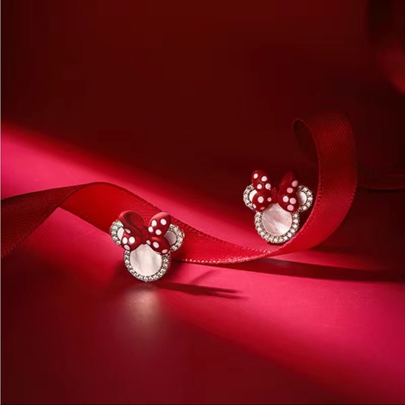 Disney Minnie Mouse Diamond Earrings - Picture 3 of 4